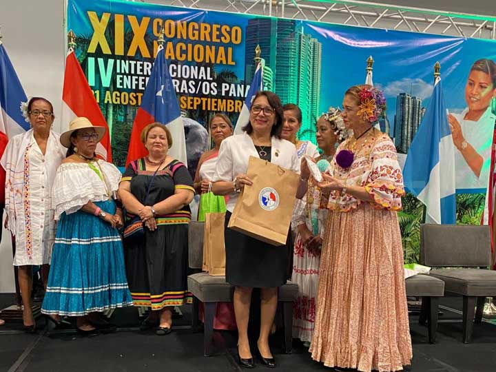 Clausura del Congreso de Enfermeria nacional e Internacional de Panamá